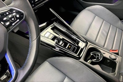 2023 Volkswagen Golf R 2.0T