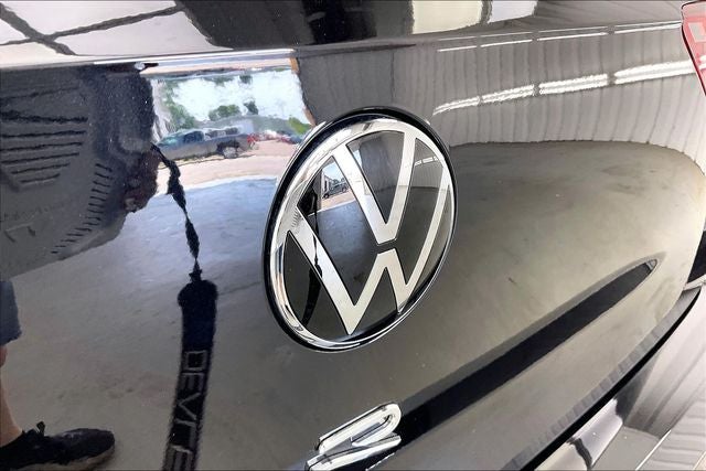 2023 Volkswagen Golf R 2.0T