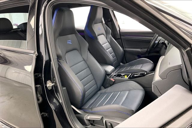 2023 Volkswagen Golf R 2.0T