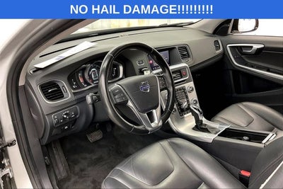 2018 Volvo V60 Cross Country T5