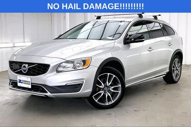 2018 Volvo V60 Cross Country T5