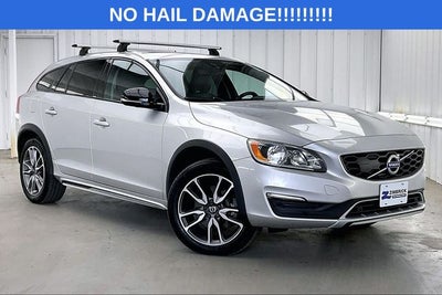 2018 Volvo V60 Cross Country T5